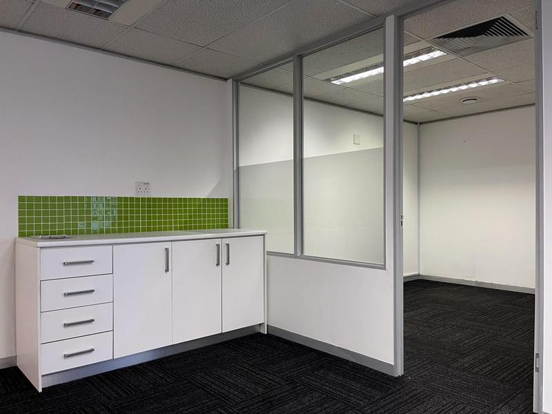 To Let Commercial Property for Rent in Claremont Western Cape